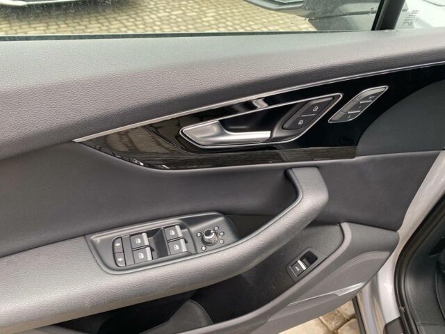 Ауді Ку 7 2018 у Львові на Automoto.ua Сірий Ауді Ку 7, об'ємом двигуна 3 л та пробігом 89 тис. км за 36900 $, фото 11 на Automoto.ua