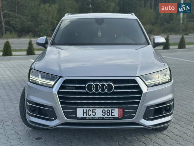 Ауди Ку 7 2018 в Ковель на Automoto.ua Серый Ауди Ку 7, объемом двигателя 2.97 л и пробегом 188 тыс. км за 41900 $, фото 1 на Automoto.ua