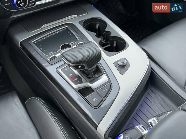 Сірий Ауді Ку 7, об'ємом двигуна 2.97 л та пробігом 220 тис. км за 45500 $, фото 55 на Automoto.ua