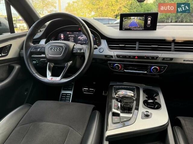 Ауди Ку 7 2018 в Одессе на Automoto.ua Серый Ауди Ку 7, объемом двигателя 2.97 л и пробегом 236 тыс. км за 38700 $, фото 89 на Automoto.ua