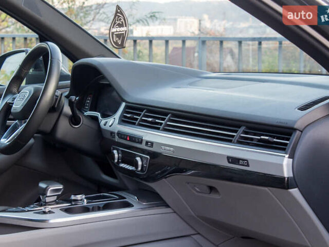 Сірий Ауді Ку 7, об'ємом двигуна 3 л та пробігом 78 тис. км за 33300 $, фото 42 на Automoto.ua