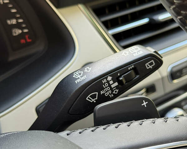 Серый Ауди Ку 7, объемом двигателя 3 л и пробегом 137 тыс. км за 32000 $, фото 41 на Automoto.ua