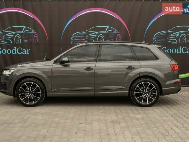 Ауди Ку 7 2018 в Луцке на Automoto.ua Серый Ауди Ку 7, объемом двигателя 2.97 л и пробегом 66 тыс. км за 48888 $, фото 9 на Automoto.ua