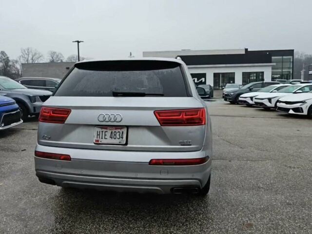 Ауди Ку 7 2018 в Львове на Automoto.ua Серый Ауди Ку 7, объемом двигателя 3 л и пробегом 246 тыс. км за 21900 $, фото 2 на Automoto.ua