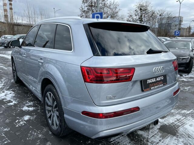 Серый Ауди Ку 7, объемом двигателя 3 л и пробегом 201 тыс. км за 24000 $, фото 3 на Automoto.ua