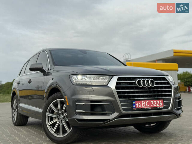 Серый Ауди Ку 7, объемом двигателя 3 л и пробегом 179 тыс. км за 25800 $, фото 39 на Automoto.ua