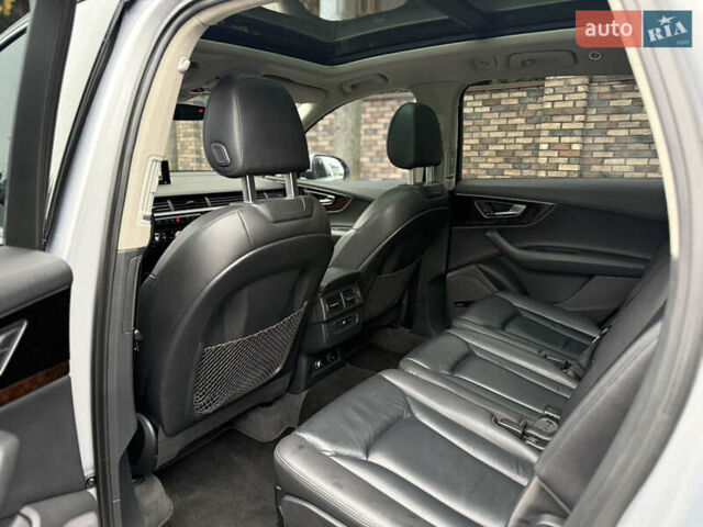 Серый Ауди Ку 7, объемом двигателя 3 л и пробегом 153 тыс. км за 24999 $, фото 20 на Automoto.ua