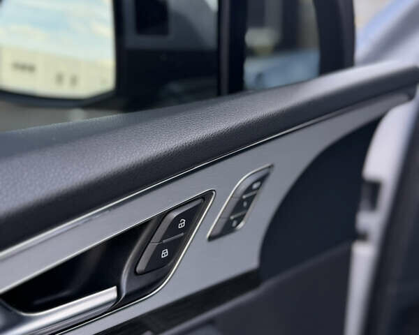 Ауді Ку 7 2018 у Львові на Automoto.ua Сірий Ауді Ку 7, об'ємом двигуна 3 л та пробігом 105 тис. км за 30500 $, фото 26 на Automoto.ua