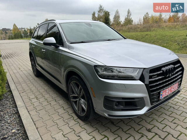 Серый Ауди Ку 7, объемом двигателя 0 л и пробегом 180 тыс. км за 28300 $, фото 4 на Automoto.ua