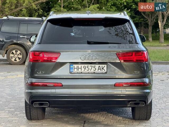 Ауди Ку 7 2018 в Одессе на Automoto.ua Серый Ауди Ку 7, объемом двигателя 2.97 л и пробегом 236 тыс. км за 38700 $, фото 11 на Automoto.ua
