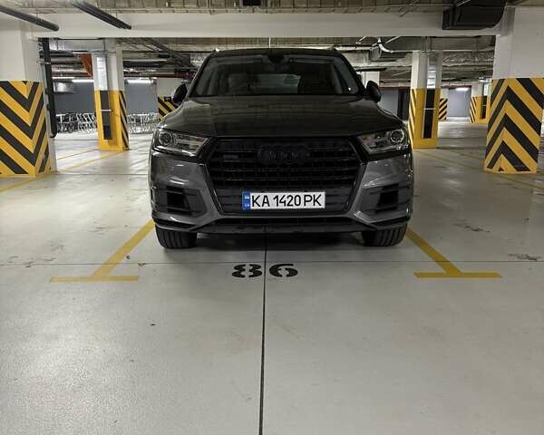 Ауди Ку 7 2018 в Киеве на Automoto.ua Серый Ауди Ку 7, объемом двигателя 3 л и пробегом 146 тыс. км за 34000 $, фото 2 на Automoto.ua