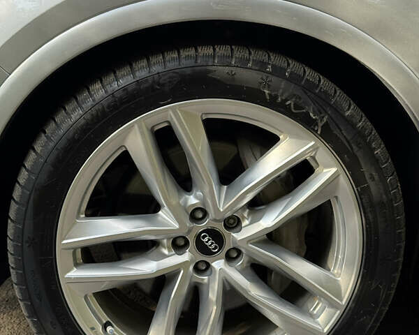 Серый Ауди Ку 7, объемом двигателя 3 л и пробегом 137 тыс. км за 32000 $, фото 31 на Automoto.ua