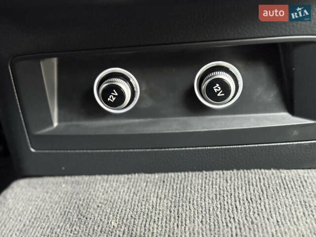 Серый Ауди Ку 7, объемом двигателя 3 л и пробегом 179 тыс. км за 25800 $, фото 64 на Automoto.ua