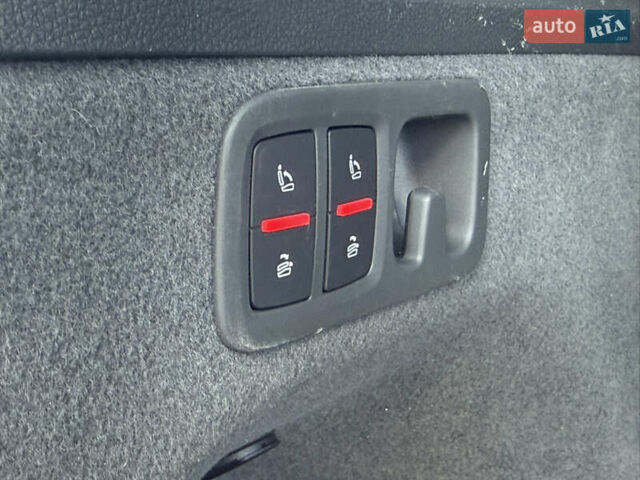 Сірий Ауді Ку 7, об'ємом двигуна 3 л та пробігом 74 тис. км за 35000 $, фото 30 на Automoto.ua