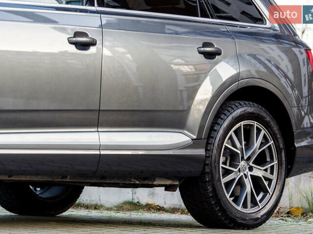 Сірий Ауді Ку 7, об'ємом двигуна 3 л та пробігом 78 тис. км за 33300 $, фото 21 на Automoto.ua