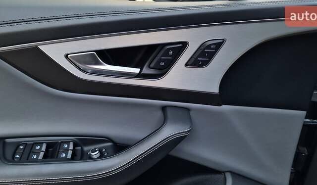 Ауди Ку 7 2018 в Тернополе на Automoto.ua Серый Ауди Ку 7, объемом двигателя 2.97 л и пробегом 147 тыс. км за 49999 $, фото 45 на Automoto.ua