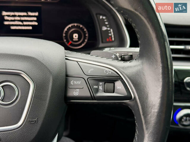 Серый Ауди Ку 7, объемом двигателя 3 л и пробегом 267 тыс. км за 24500 $, фото 21 на Automoto.ua