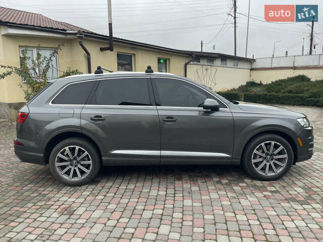 Серый Ауди Ку 7, объемом двигателя 3 л и пробегом 161 тыс. км за 35500 $, фото 2 на Automoto.ua