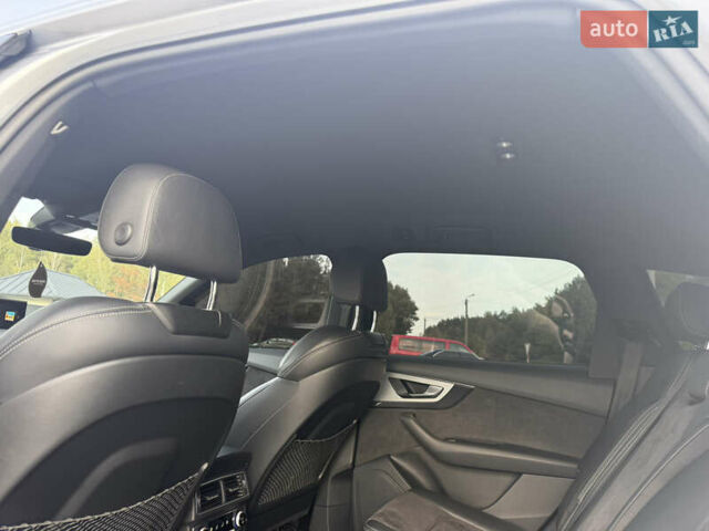 Ауди Ку 7 2018 в Ковель на Automoto.ua Серый Ауди Ку 7, объемом двигателя 2.97 л и пробегом 188 тыс. км за 41900 $, фото 45 на Automoto.ua