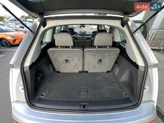 Ауди Ку 7 2018 в Киеве на Automoto.ua Серый Ауди Ку 7, объемом двигателя 2.97 л и пробегом 150 тыс. км за 41079 $, фото 40 на Automoto.ua