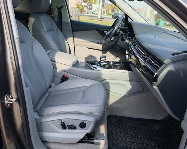 Серый Ауди Ку 7, объемом двигателя 3 л и пробегом 76 тыс. км за 33900 $, фото 12 на Automoto.ua