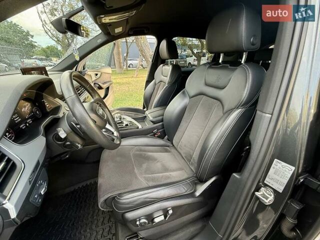 Ауди Ку 7 2018 в Одессе на Automoto.ua Серый Ауди Ку 7, объемом двигателя 2.97 л и пробегом 236 тыс. км за 38700 $, фото 69 на Automoto.ua