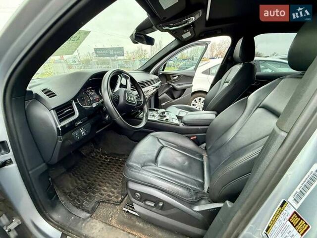 Сірий Ауді Ку 7, об'ємом двигуна 3 л та пробігом 427 тис. км за 14500 $, фото 19 на Automoto.ua