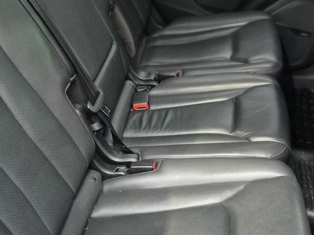 Сірий Ауді Ку 7, об'ємом двигуна 2 л та пробігом 196 тис. км за 26888 $, фото 19 на Automoto.ua