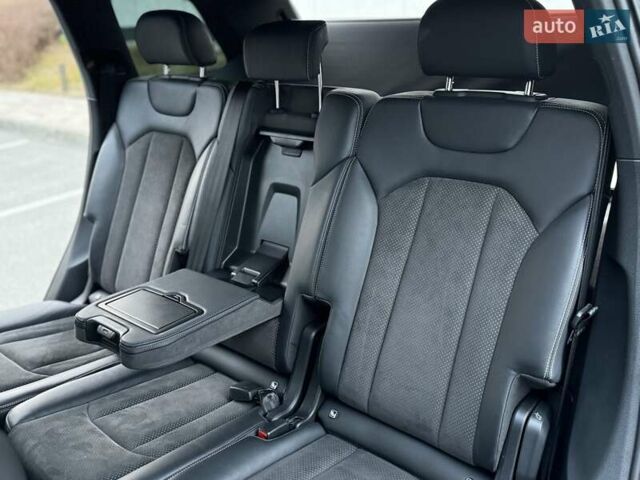 Серый Ауди Ку 7, объемом двигателя 2.97 л и пробегом 130 тыс. км за 46000 $, фото 62 на Automoto.ua