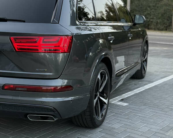 Серый Ауди Ку 7, объемом двигателя 3 л и пробегом 150 тыс. км за 48777 $, фото 12 на Automoto.ua