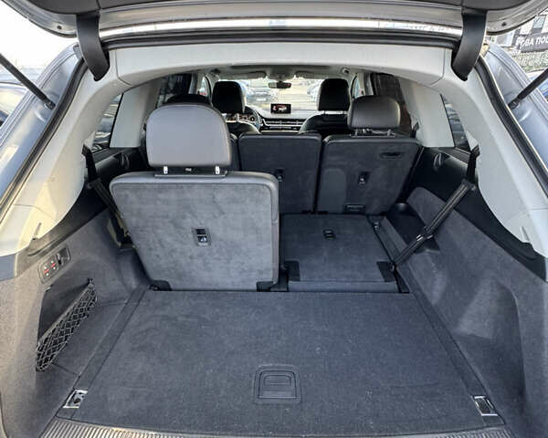 Ауді Ку 7 2018 у Івано-Франківську на Automoto.ua Сірий Ауді Ку 7, об'ємом двигуна 3 л та пробігом 136 тис. км за 27999 $, фото 25 на Automoto.ua