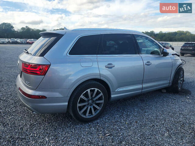 Сірий Ауді Ку 7, об'ємом двигуна 3 л та пробігом 125 тис. км за 11700 $, фото 3 на Automoto.ua