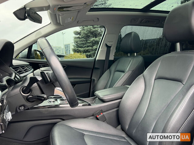 Серый Ауди Ку 7, объемом двигателя 3 л и пробегом 102 тыс. км за 33500 $, фото 16 на Automoto.ua