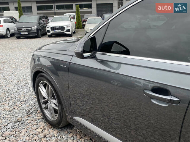 Сірий Ауді Ку 7, об'ємом двигуна 3 л та пробігом 249 тис. км за 39000 $, фото 7 на Automoto.ua