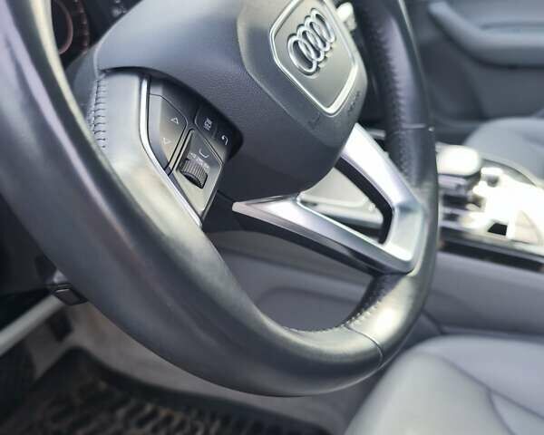 Серый Ауди Ку 7, объемом двигателя 3 л и пробегом 76 тыс. км за 33900 $, фото 5 на Automoto.ua