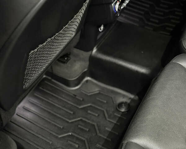 Серый Ауди Ку 7, объемом двигателя 3 л и пробегом 138 тыс. км за 33500 $, фото 35 на Automoto.ua