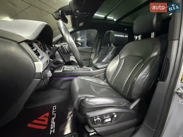 Сірий Ауді Ку 7, об'ємом двигуна 3 л та пробігом 153 тис. км за 25900 $, фото 18 на Automoto.ua