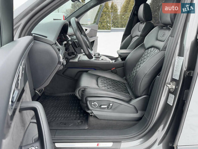 Сірий Ауді Ку 7, об'ємом двигуна 2.97 л та пробігом 220 тис. км за 45500 $, фото 40 на Automoto.ua
