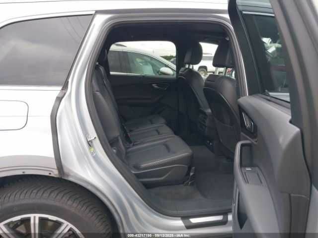 Сірий Ауді Ку 7, об'ємом двигуна 3 л та пробігом 112 тис. км за 8000 $, фото 9 на Automoto.ua