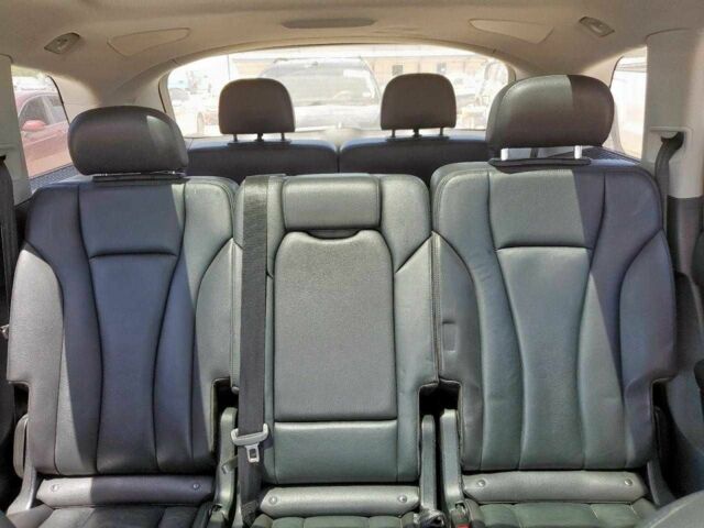 Серый Ауди Ку 7, объемом двигателя 3 л и пробегом 236 тыс. км за 18500 $, фото 9 на Automoto.ua