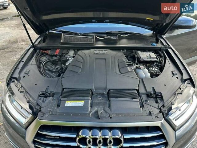 Ауді Ку 7 2018 у Сумах на Automoto.ua Сірий Ауді Ку 7, об'ємом двигуна 3 л та пробігом 103 тис. км за 30200 $, фото 2 на Automoto.ua