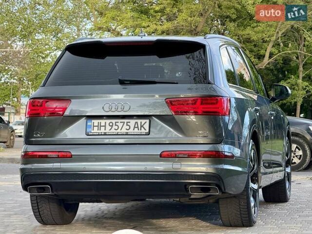 Ауди Ку 7 2018 в Одессе на Automoto.ua Серый Ауди Ку 7, объемом двигателя 2.97 л и пробегом 236 тыс. км за 38700 $, фото 18 на Automoto.ua