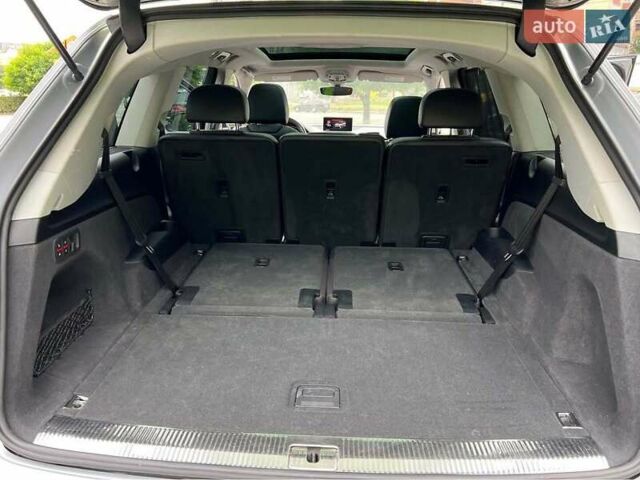 Серый Ауди Ку 7, объемом двигателя 3 л и пробегом 130 тыс. км за 22000 $, фото 8 на Automoto.ua