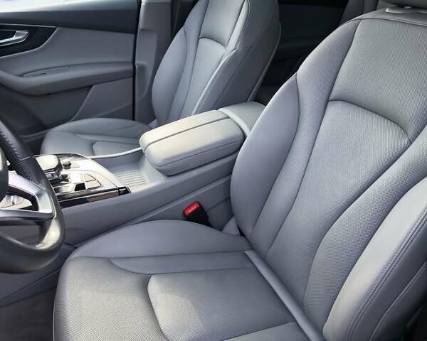 Серый Ауди Ку 7, объемом двигателя 3 л и пробегом 76 тыс. км за 33900 $, фото 9 на Automoto.ua