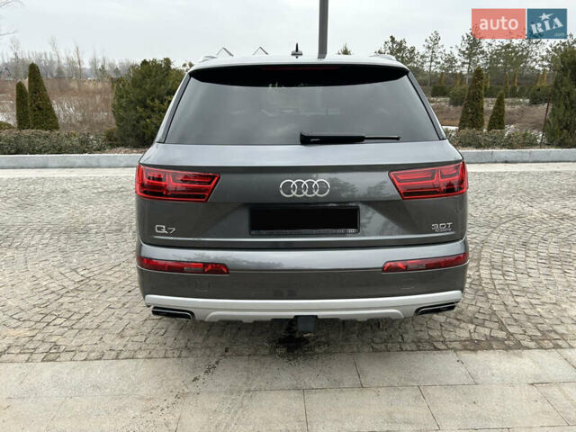 Серый Ауди Ку 7, объемом двигателя 3 л и пробегом 73 тыс. км за 41000 $, фото 9 на Automoto.ua