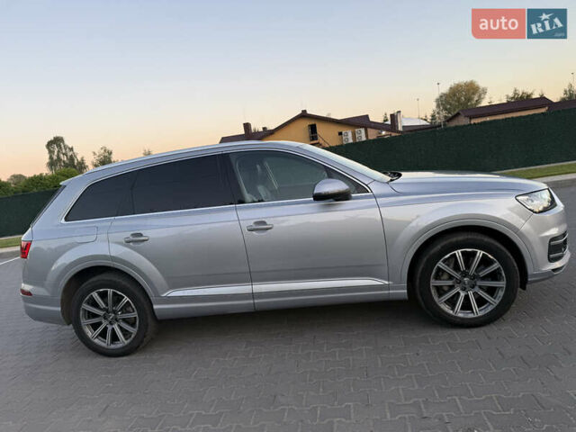 Сірий Ауді Ку 7, об'ємом двигуна 3 л та пробігом 175 тис. км за 24500 $, фото 2 на Automoto.ua