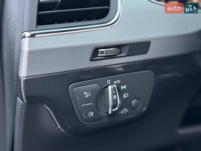 Серый Ауди Ку 7, объемом двигателя 2.97 л и пробегом 130 тыс. км за 46000 $, фото 56 на Automoto.ua