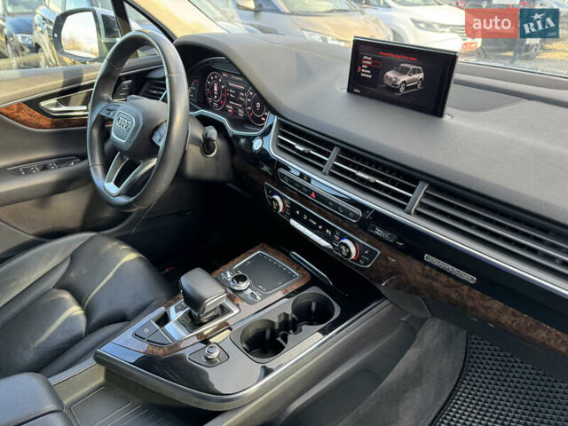 Ауді Ку 7 2018 у Івано-Франківську на Automoto.ua Сірий Ауді Ку 7, об'ємом двигуна 3 л та пробігом 136 тис. км за 27999 $, фото 29 на Automoto.ua