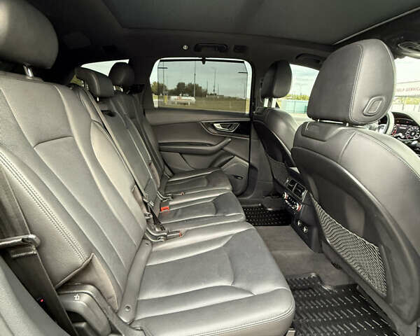 Серый Ауди Ку 7, объемом двигателя 3 л и пробегом 179 тыс. км за 25800 $, фото 13 на Automoto.ua