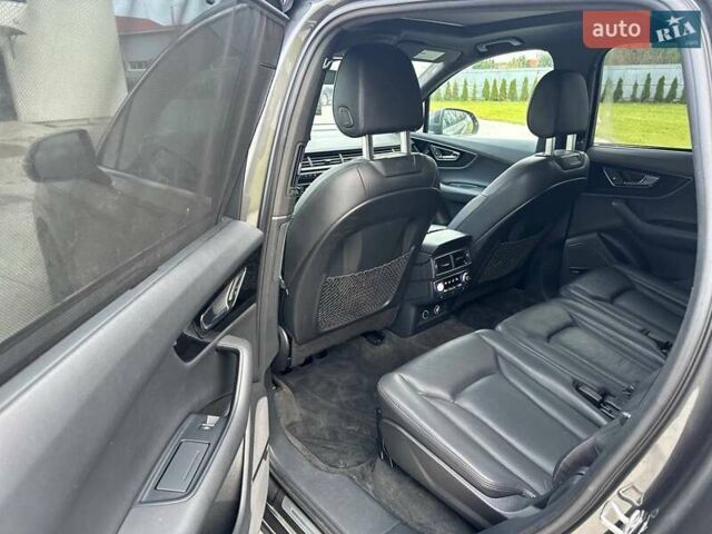 Серый Ауди Ку 7, объемом двигателя 3 л и пробегом 155 тыс. км за 25700 $, фото 22 на Automoto.ua